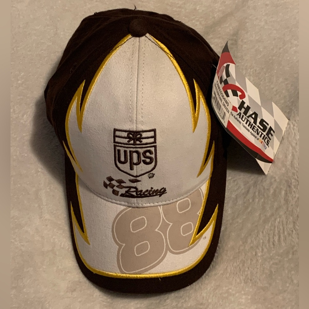 Dale Jarrett #88 UPS NASCAR hat with Tags